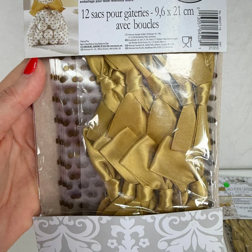 Treat Bags 6 Packs Gold Polka Dot with Bows 72ct Wedding Party Favor Kits Amscan